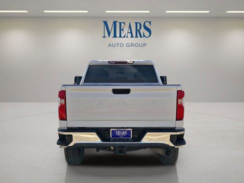 Used 2024 Chevrolet Silverado 2500 LTZ image 4