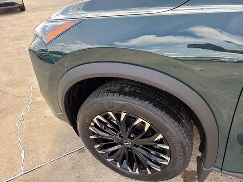 New 2026 Nissan Rogue SV FWD image 7