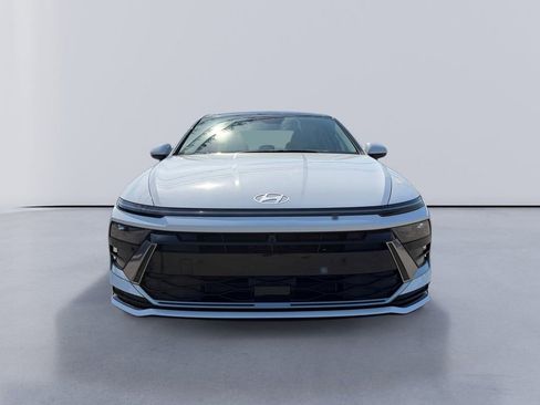New 2026 Hyundai Sonata Limited FWD image 8