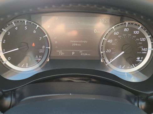 Used 2024 Toyota Highlander XLE image 38