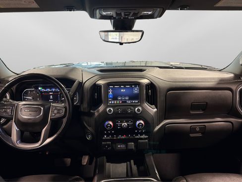 Used 2023 GMC Sierra 3500 Denali w/ Denali Black Diamond Edition AWD/4WD image 23