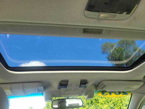 Used 2013 Subaru Legacy 3.6R Limited image 16