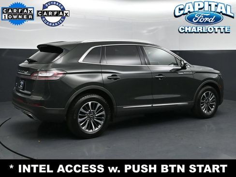 Used 2023 Lincoln Nautilus FWD image 7