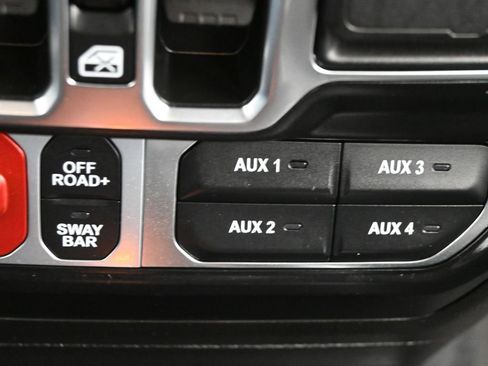 Used 2023 Jeep Wrangler Unlimited Rubicon w/ Steel Bumper Group AWD/4WD image 25