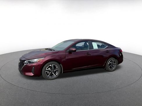 Used 2025 Nissan Sentra SV image 4