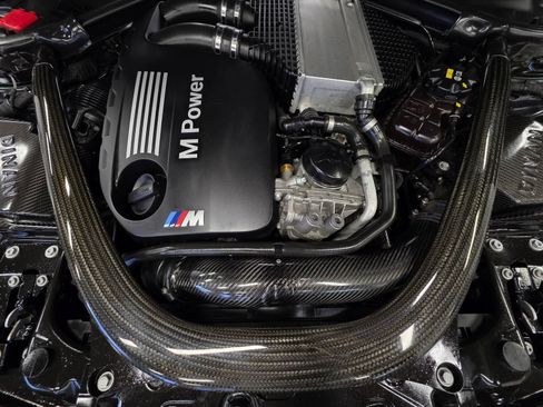 Used 2015 BMW M3 RWD image 40