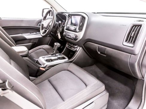 Used 2021 Chevrolet Colorado LT w/ LT Convenience Package RWD image 32