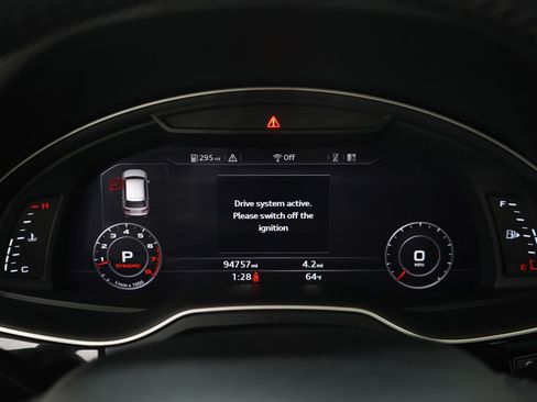 Used 2018 Audi Q7 3.0T Prestige w/ Prestige Package AWD/4WD image 33