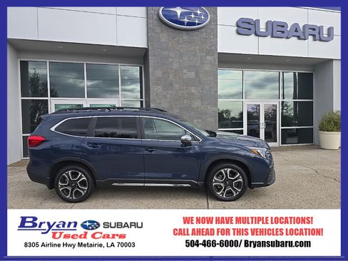 Used 2023 Subaru Ascent Limited w/ Technology Package image 1