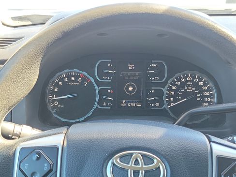 Used 2018 Toyota Tundra SR5 RWD image 20