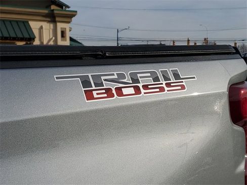 Certified 2023 Chevrolet Silverado 1500 LT Trail Boss w/ LT Trail Boss Premium Package image 31