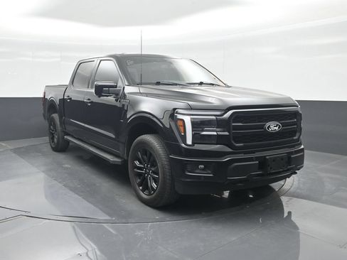 Used 2025 Ford F150 Lariat w/ Equipment Group 501A Mid AWD/4WD image 8