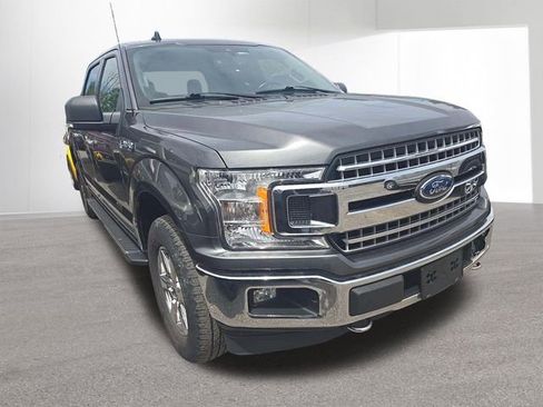 Used 2019 Ford F150 XLT w/ Equipment Group 301A Mid AWD/4WD image 8