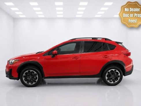 Used 2021 Subaru Crosstrek 2.0i Premium w/ Moonroof Package AWD/4WD image 1
