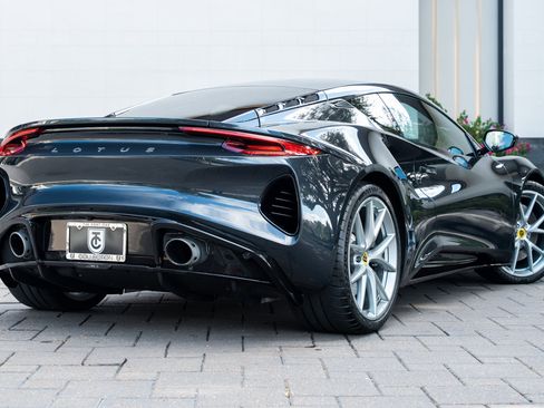 Used 2024 Lotus Emira First Edition image 3