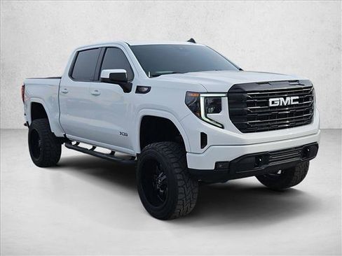 Used 2023 GMC Sierra 1500 Elevation image 3