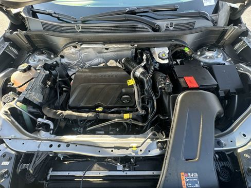 Certified 2024 Chevrolet Trax LS w/ Driver Confidence Package image 33