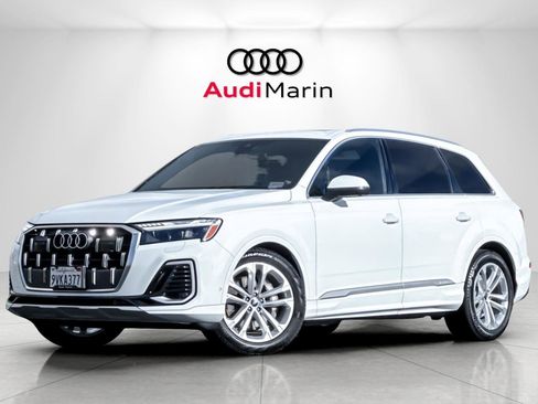 Certified 2025 Audi Q7 3.0T Prestige w/ Prestige Package image 1