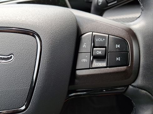 Certified 2021 Ford Mustang Mach-E Premium AWD/4WD image 22