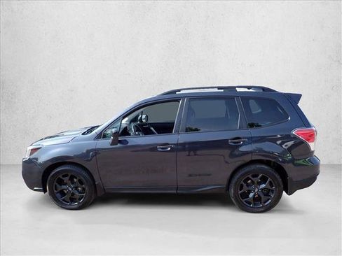 Used 2018 Subaru Forester 2.5i Premium AWD/4WD image 2