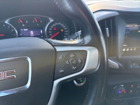 Used 2019 GMC Terrain SLE image 11