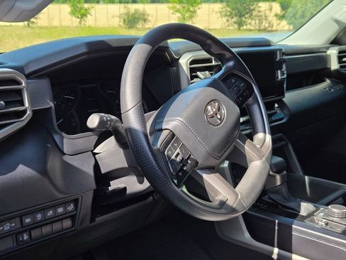 Used 2024 Toyota Tundra SR5 w/ SR5 Convenience Package AWD/4WD image 4