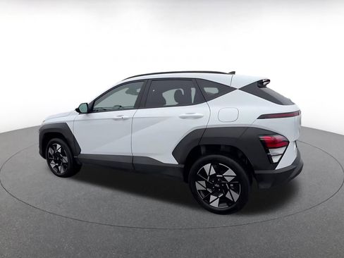 Used 2025 Hyundai Kona SEL image 10