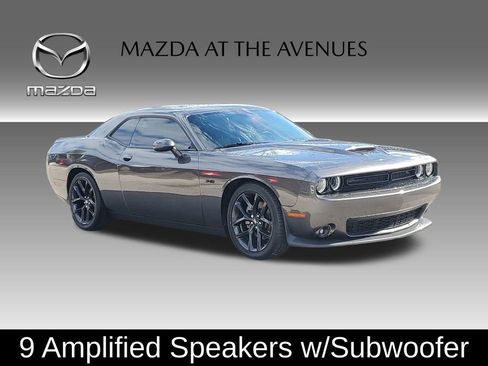 Used 2023 Dodge Challenger R/T w/ Plus Package image 2