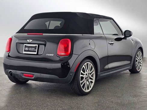 Used 2017 MINI Cooper Convertible image 5