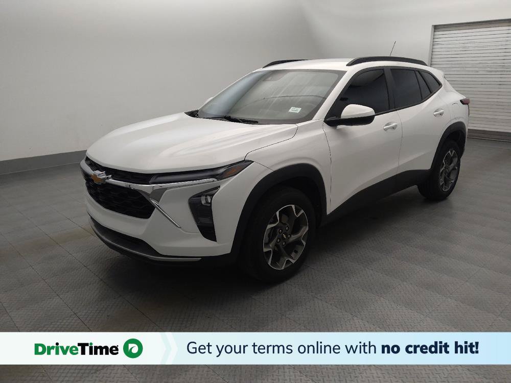 Used 2024 Chevrolet Trax LT w/ Driver Confidence Package FWD image 1