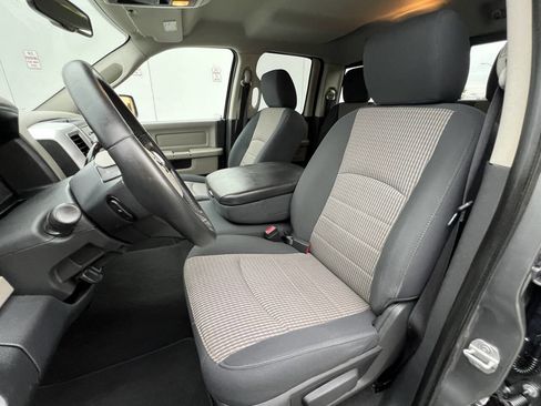 Used 2011 RAM 1500 Big Horn image 34