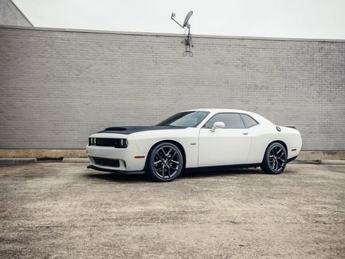 Used 2022 Dodge Challenger R/T w/ Blacktop Package RWD image 51