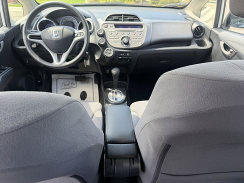 Used 2013 Honda Fit image 10