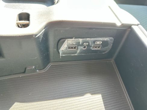 Used 2018 RAM 1500 Express image 31