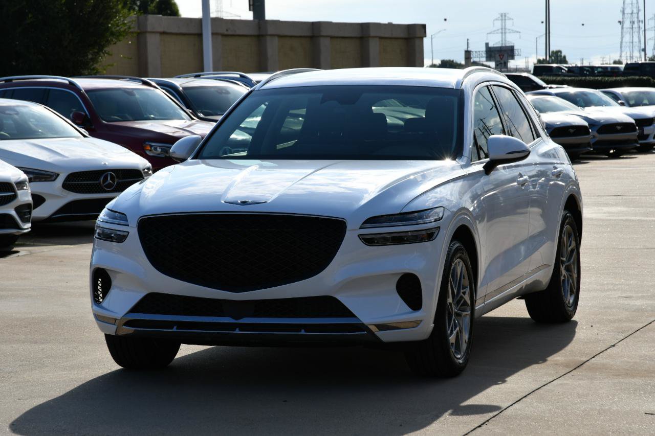 Used 2025 Genesis GV70 2.5T AWD/4WD image 2