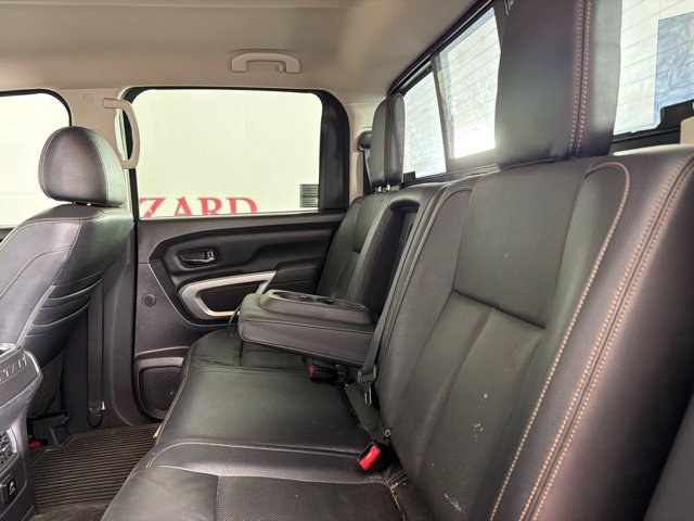Used 2018 Nissan Titan SL w/ Chrome Package AWD/4WD image 25