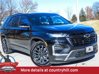 Used 2022 Chevrolet Traverse RS