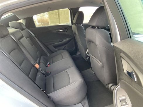 Used 2024 Chevrolet Malibu LT image 13