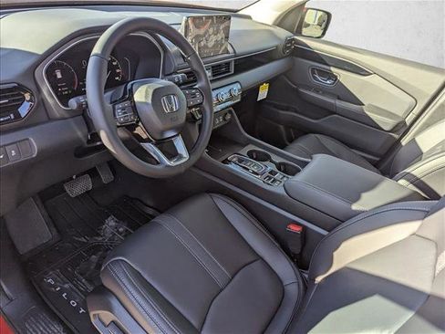 New 2025 Honda Pilot EX-L image 3