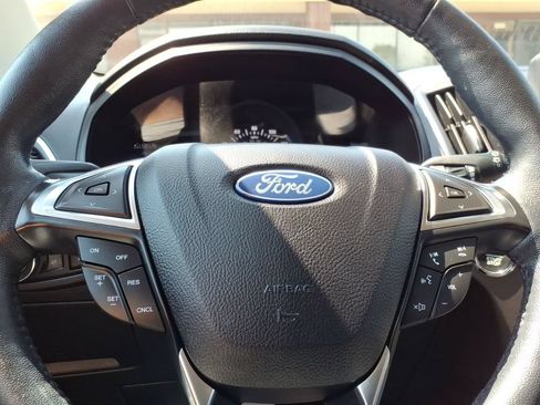 Used 2024 Ford Edge Titanium AWD/4WD image 20