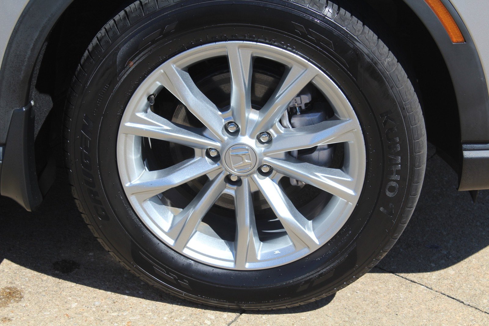 Used 2024 Honda CR-V EX-L image 3