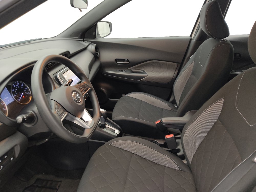 Used 2020 Nissan Kicks S FWD image 17
