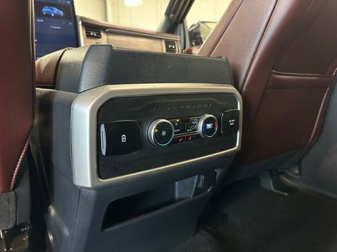 Used 2024 Ford Expedition Max Limited RWD image 33