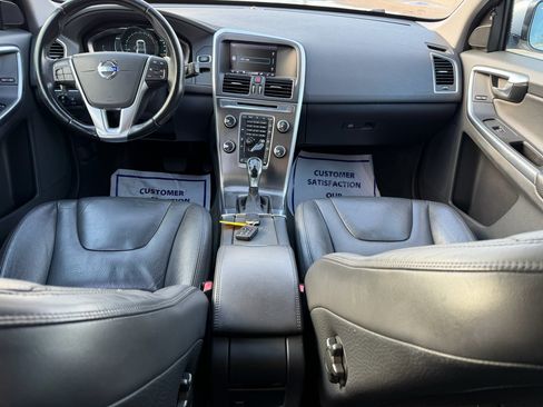 Used 2014 Volvo XC60 T6 image 10