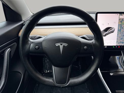 Used 2018 Tesla Model 3 Long Range image 20