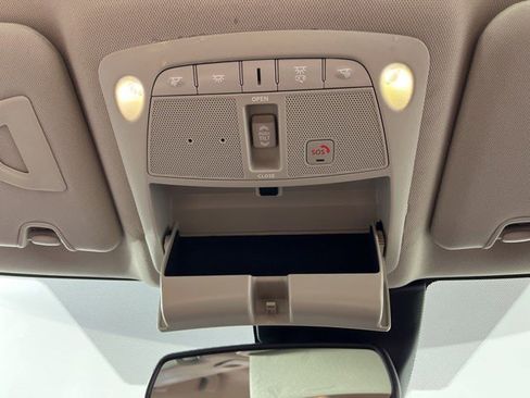Used 2019 Nissan Rogue SL w/ Premium Package FWD image 31