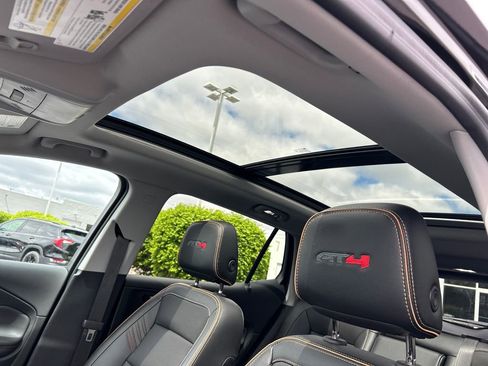 Used 2023 GMC Terrain AT4 AWD/4WD image 30