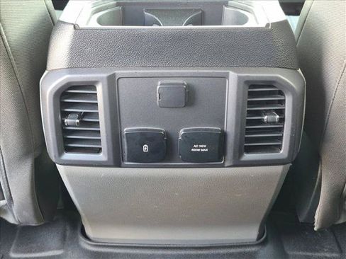 Used 2019 Ford F150 XLT w/ Equipment Group 302A Luxury AWD/4WD image 17