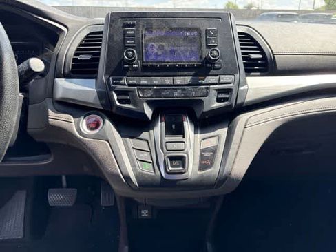Used 2019 Honda Odyssey LX image 19