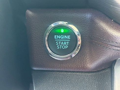 Certified 2023 Ford Expedition Limited image 42